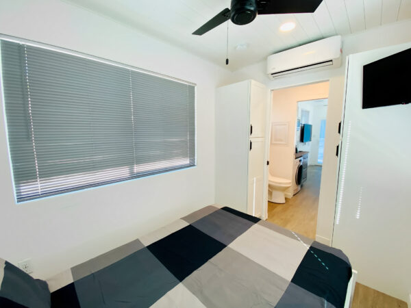 30ft Vision 30 Luxury Container Home - Image 11